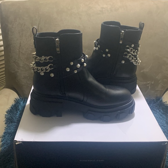 Nine West Ceaelz3 Ankle Boots - Picture 4 of 4